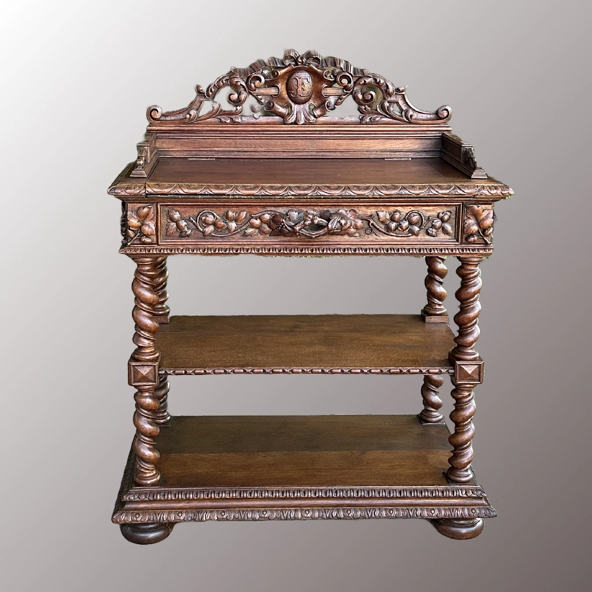 Restaurált Historizáló előkészítőasztal