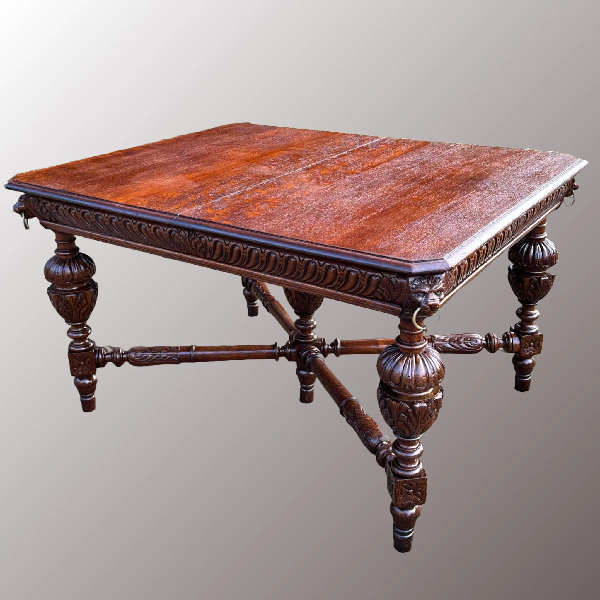 Restaurált Neoreneszánsz étkezőasztal