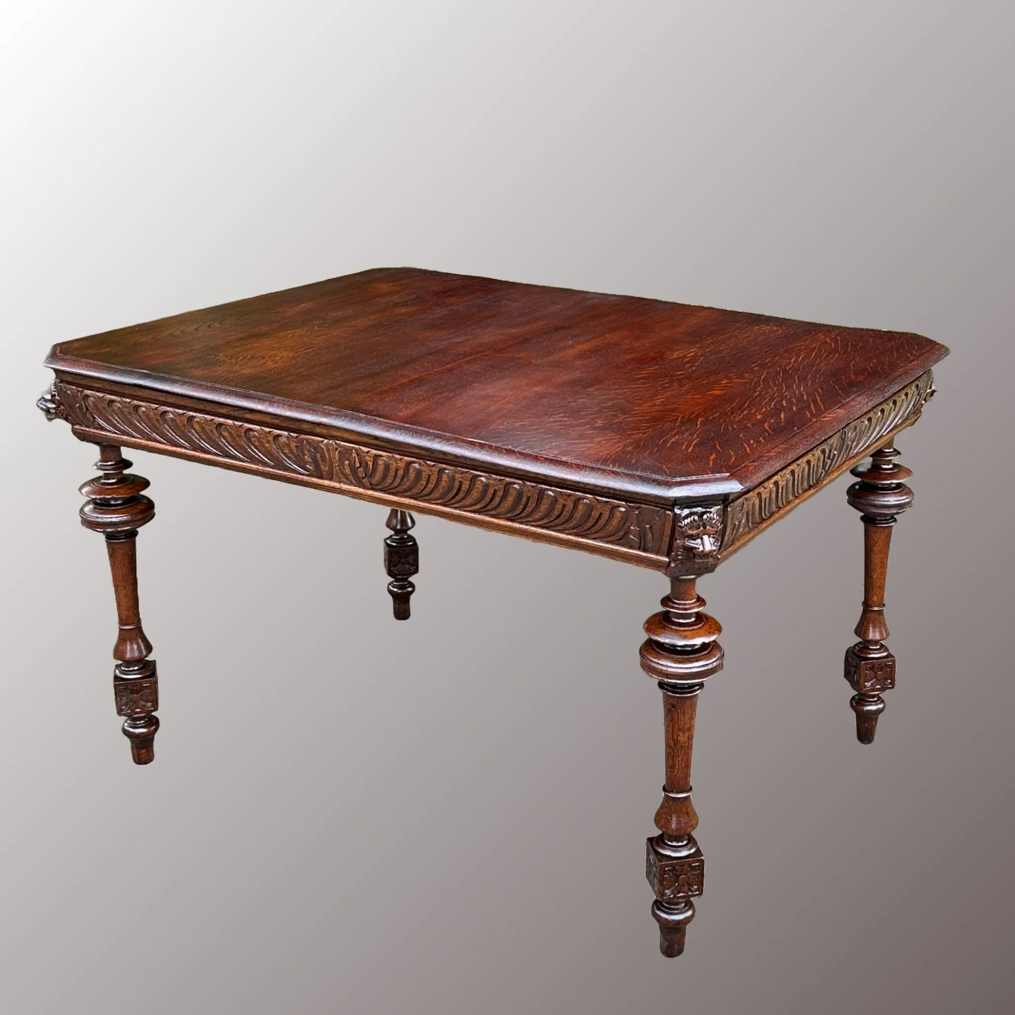 Historizáló étkezőasztal - 3. nézet