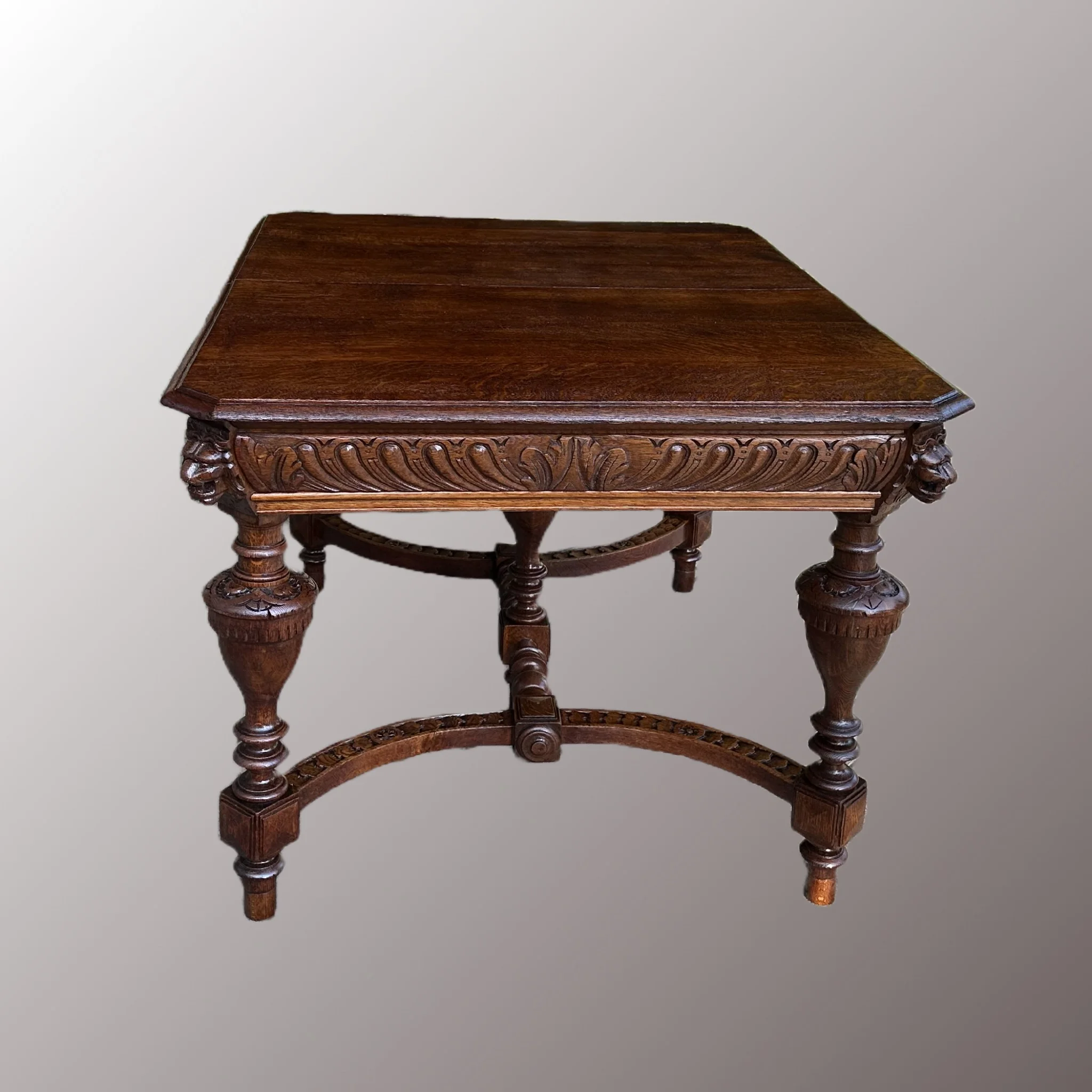 Bővíthető neoreneszánsz étkezőasztal - 6. nézet