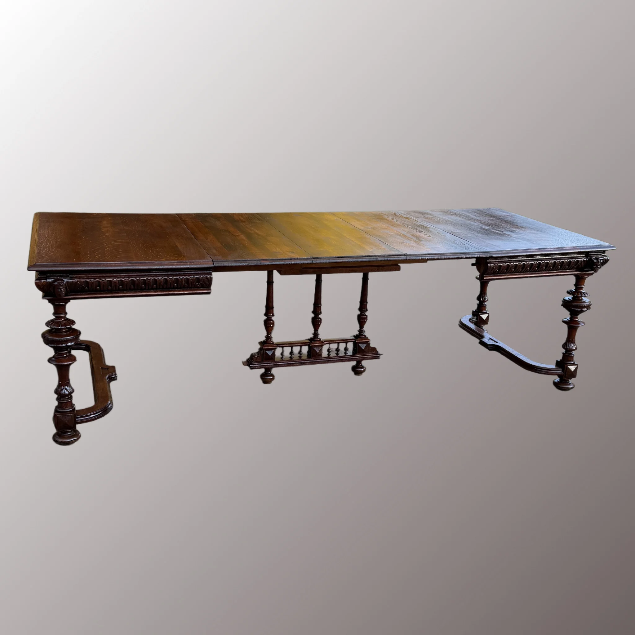 Historizáló antik étkezőasztal - 2. nézet