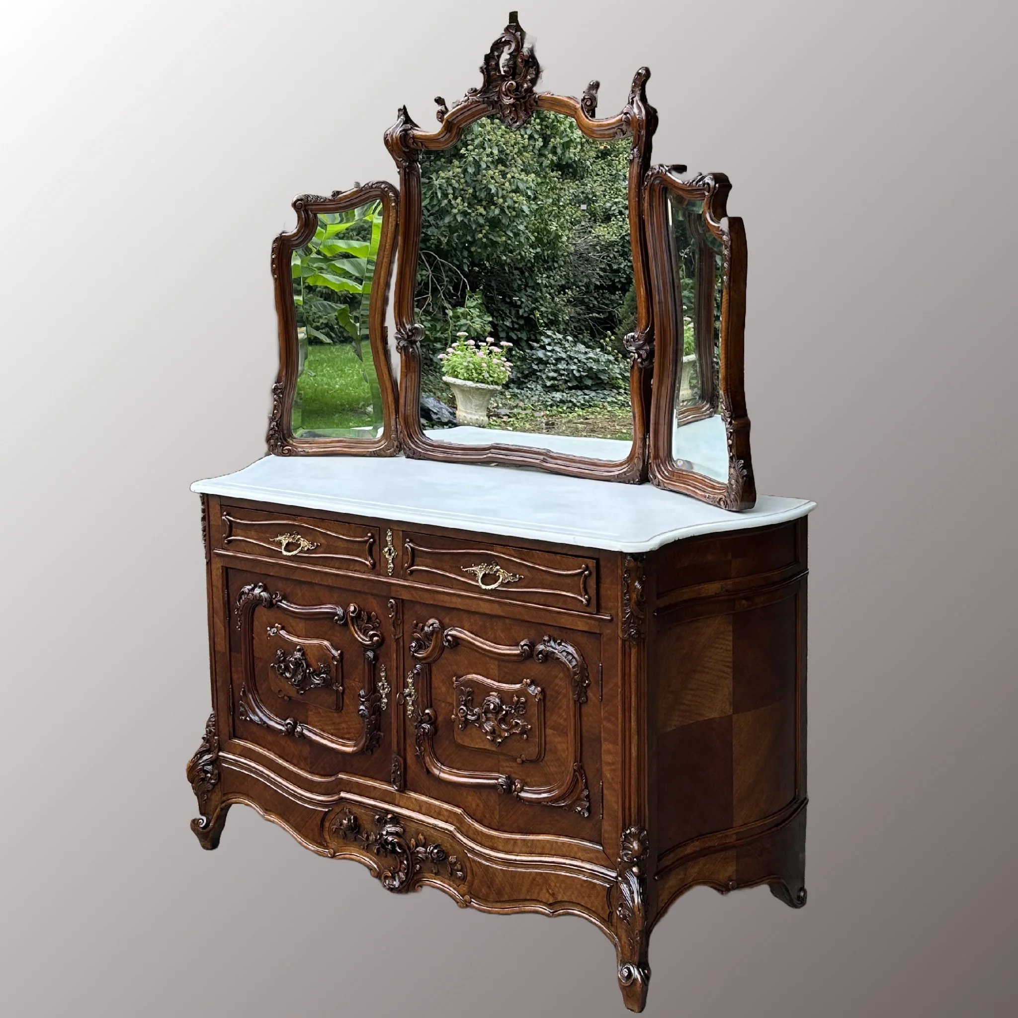 Neorokokó fésülködőasztal - 2. nézet