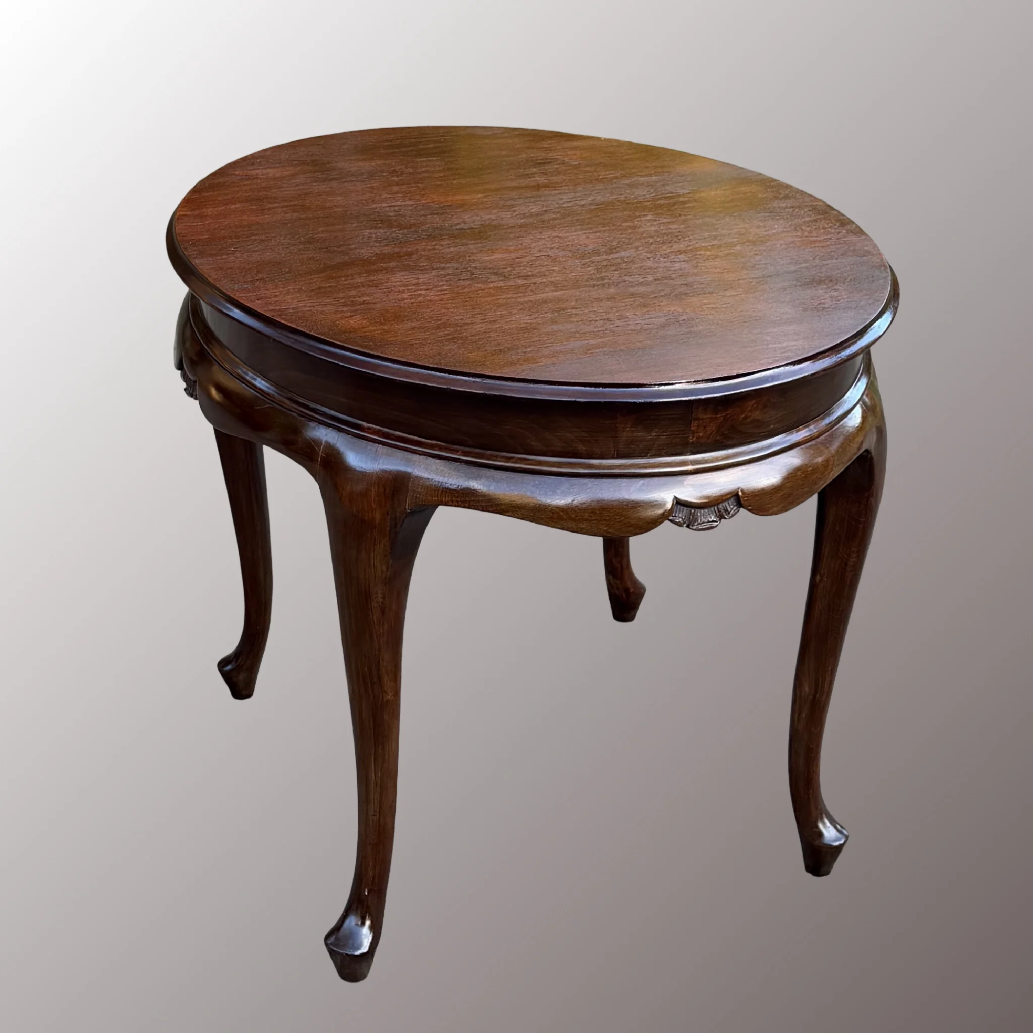 Historizáló társalgóasztal - 4. nézet