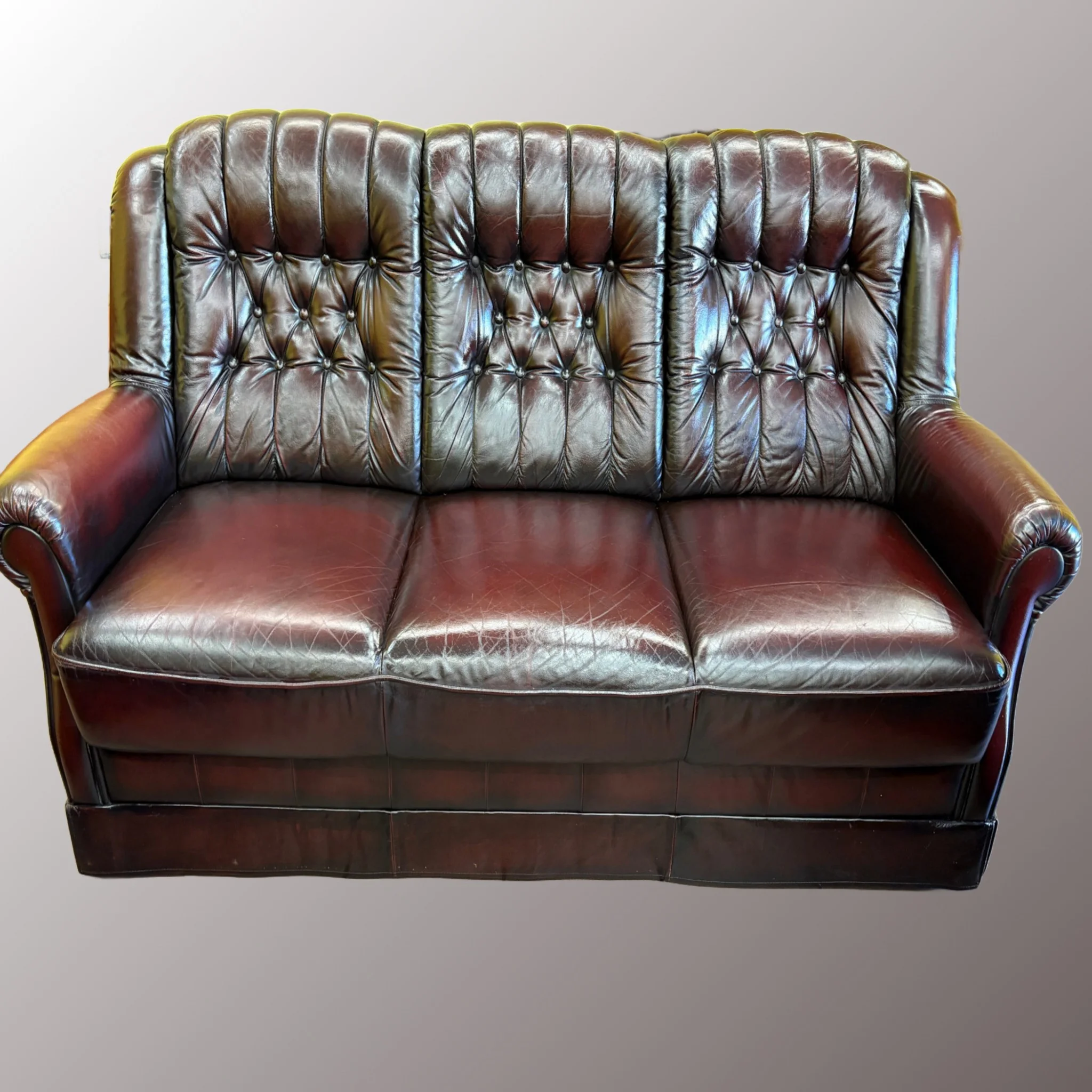 Chesterfield ülőgarnitúra - 4. nézet