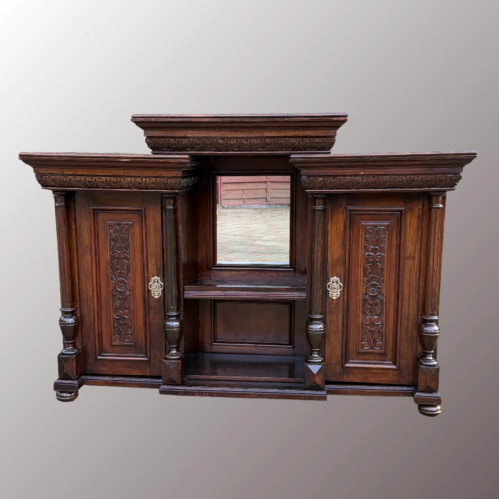 Historizáló kétszárnyas bárszekrény - 5. nézet