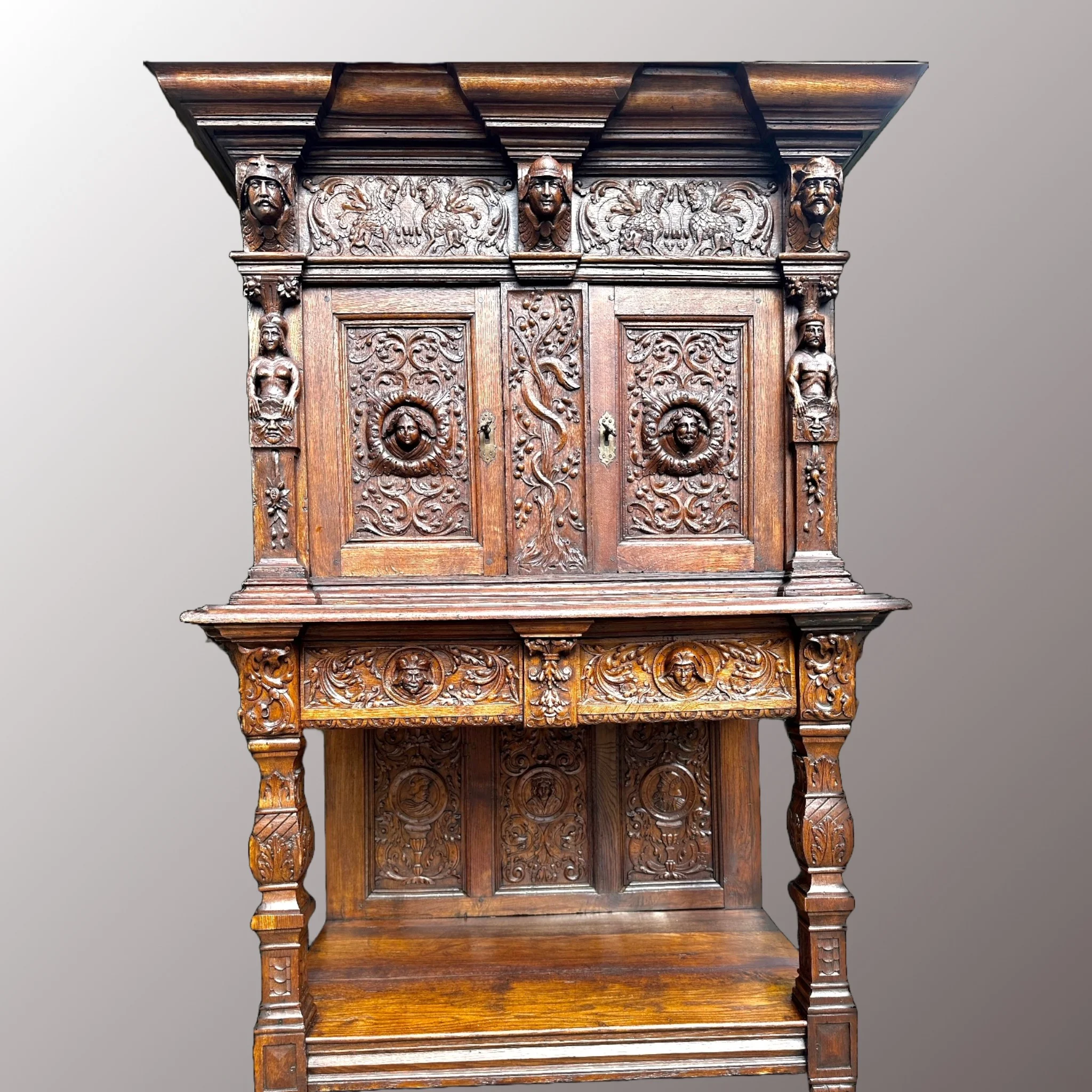 Neoreneszánsz kabinetszekrény - 3. nézet