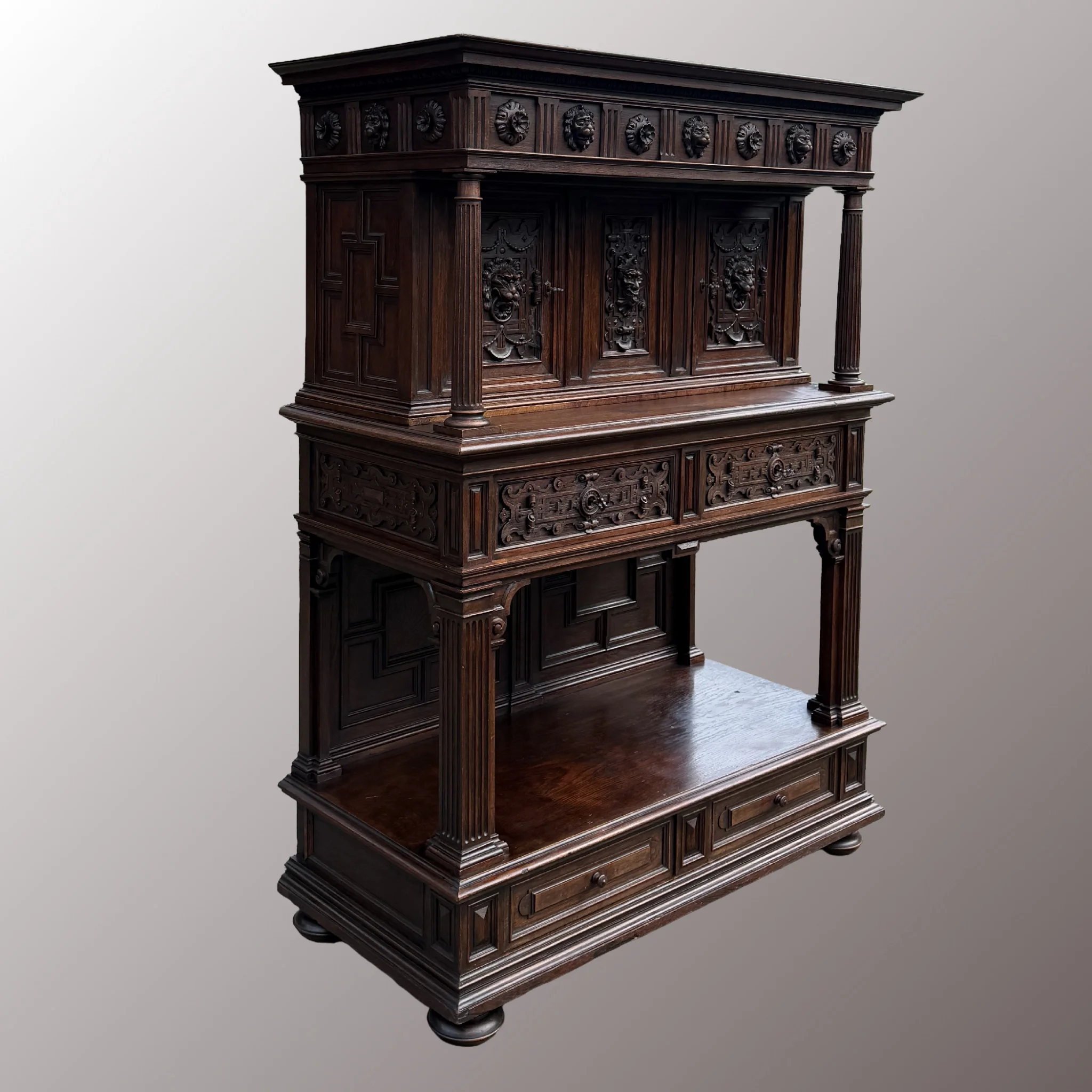 Neoreneszánsz kabinetszekrény - 4. nézet