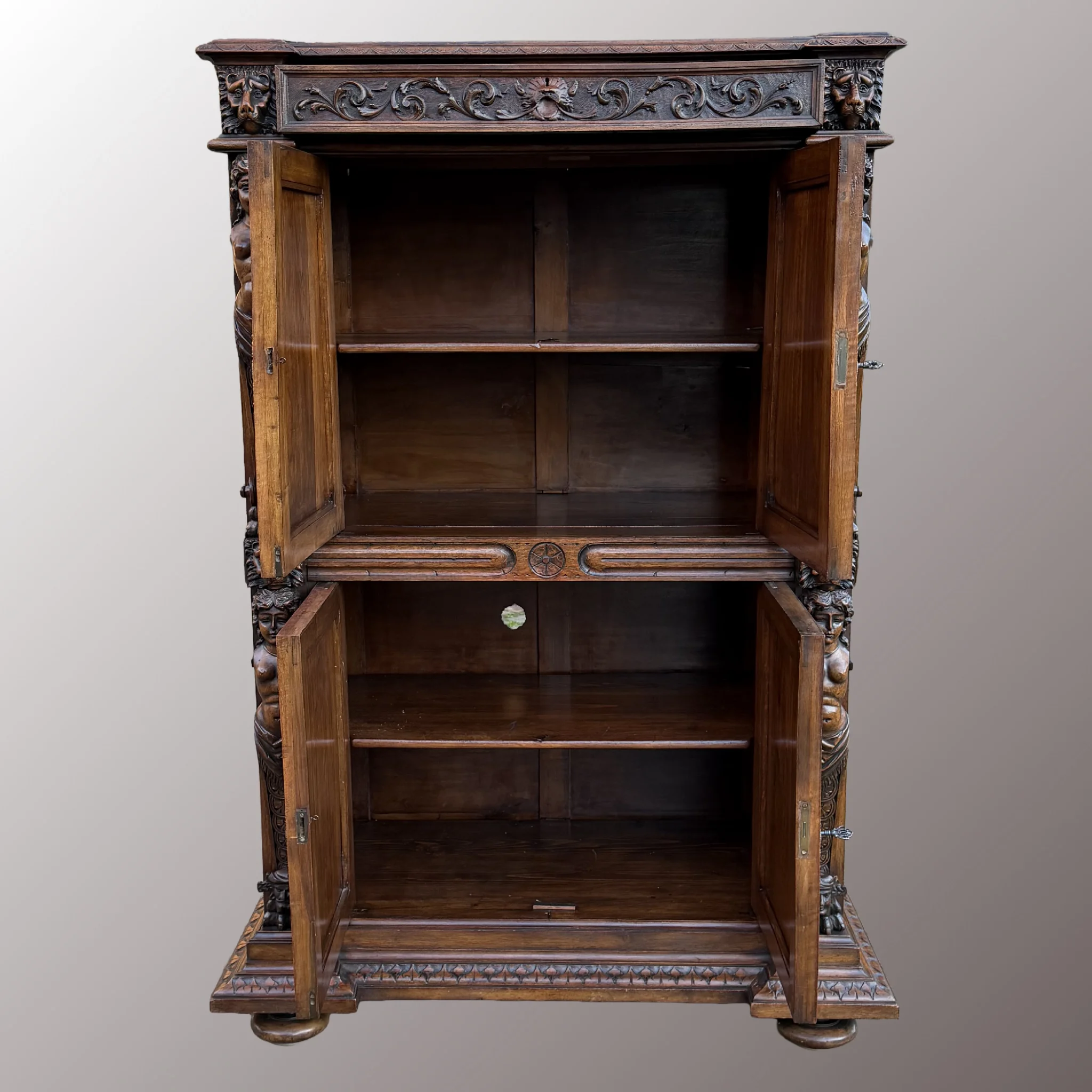 Neoreneszánsz kabinetszekrény - 5. nézet