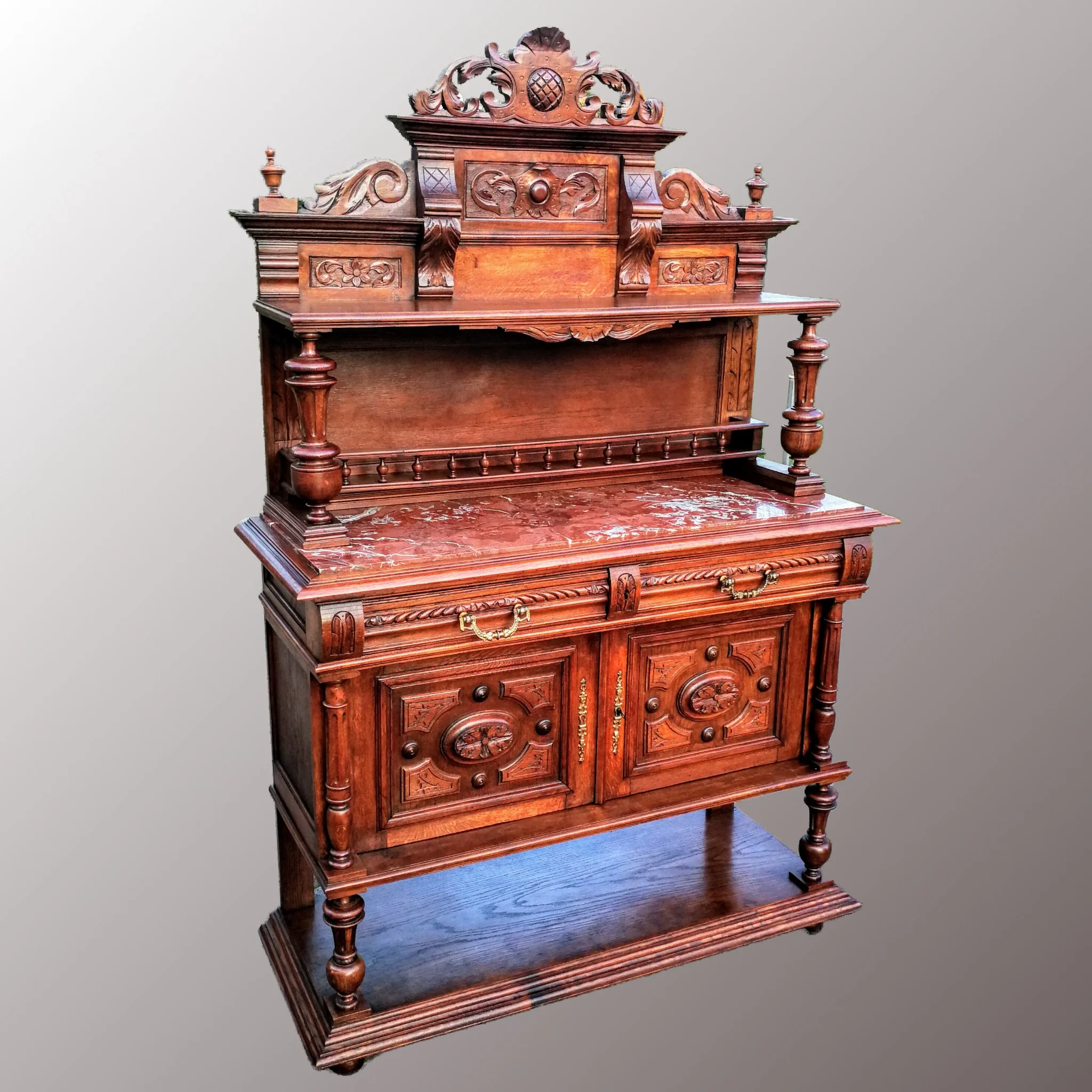 Neoreneszánsz pohárszék - 3. nézet