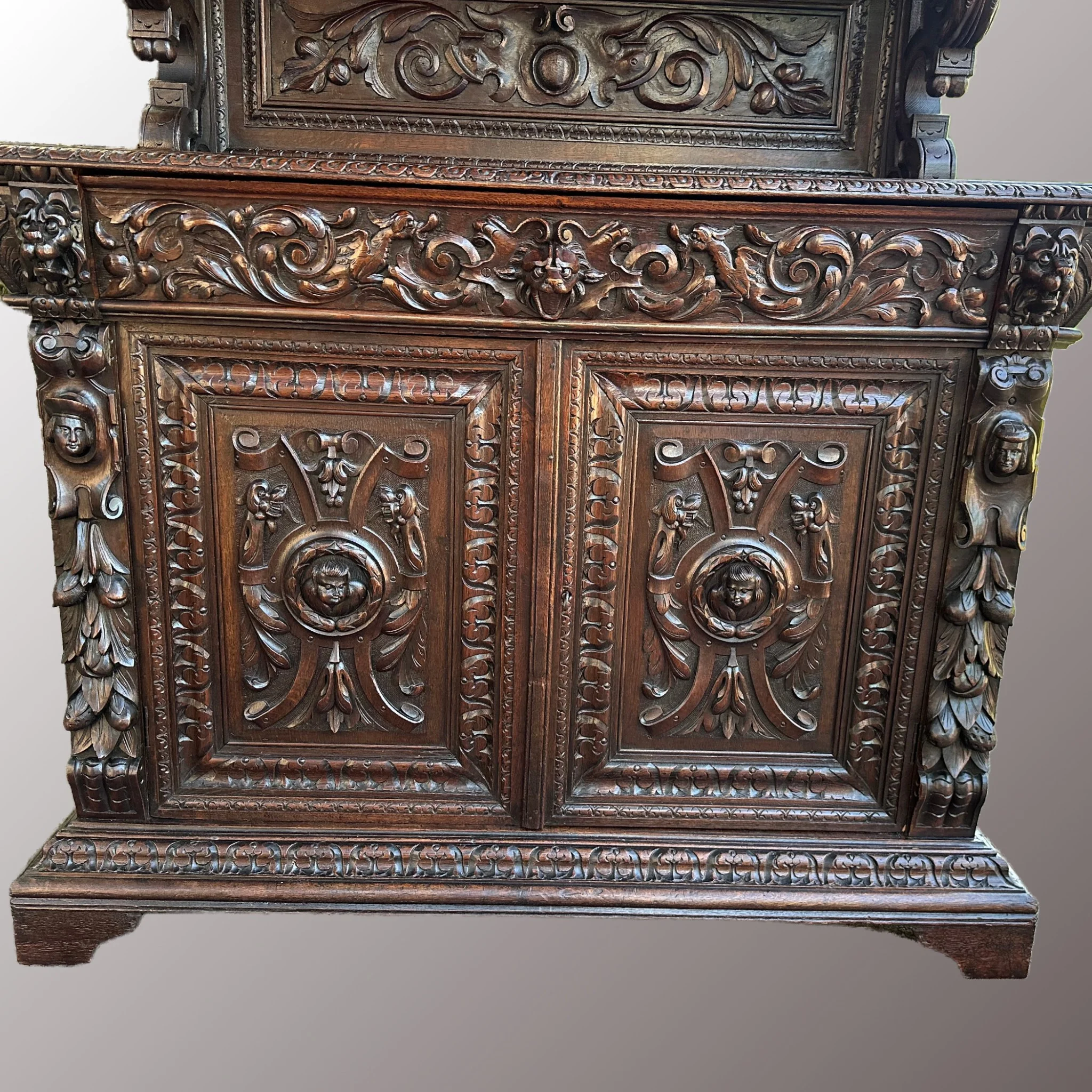 Neoreneszánsz pohárszék - 4. nézet