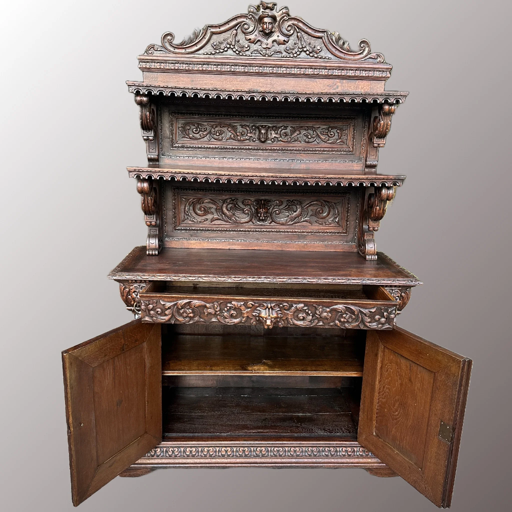 Neoreneszánsz pohárszék - 4. nézet