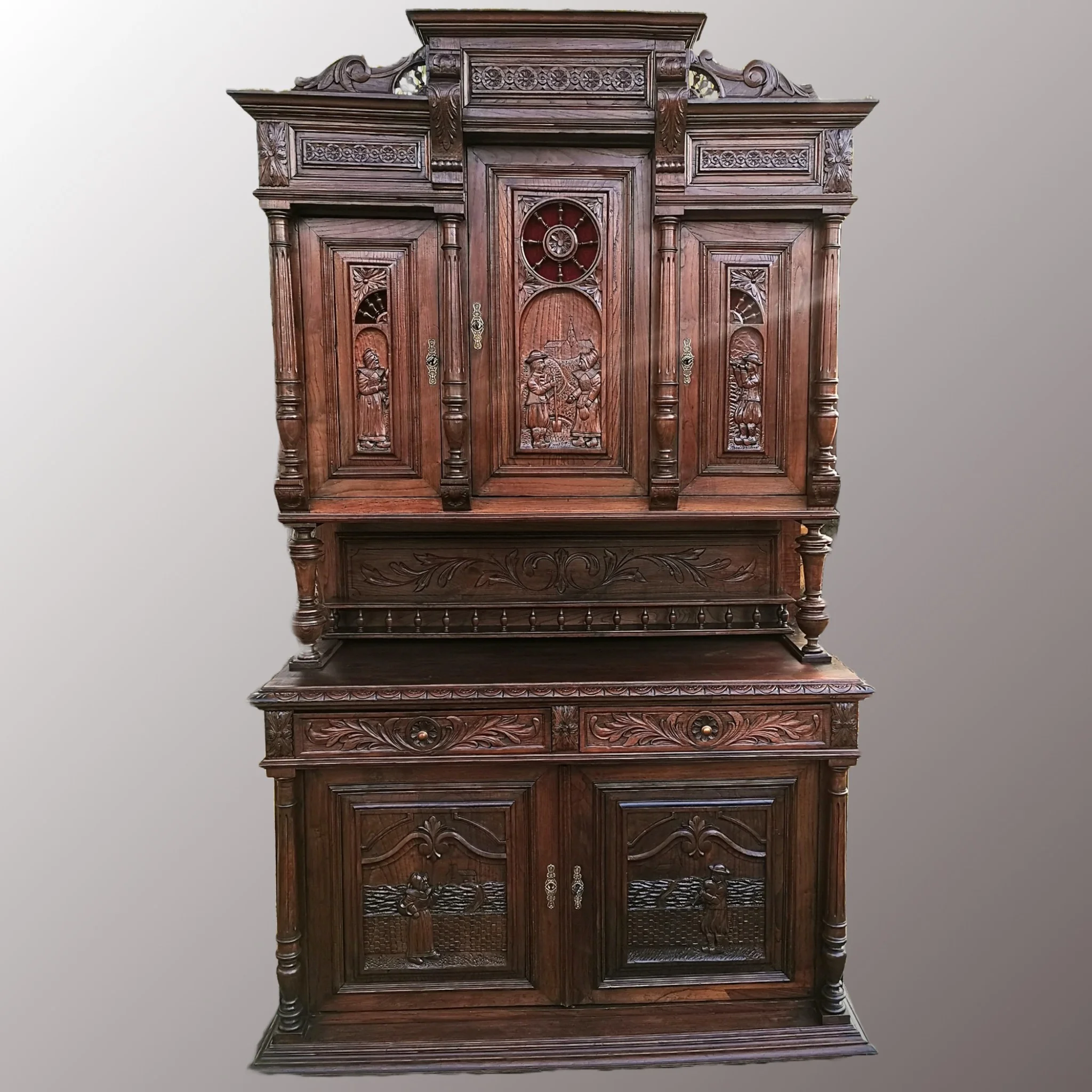 Restaurált Breton stílusú tálaló szekrény