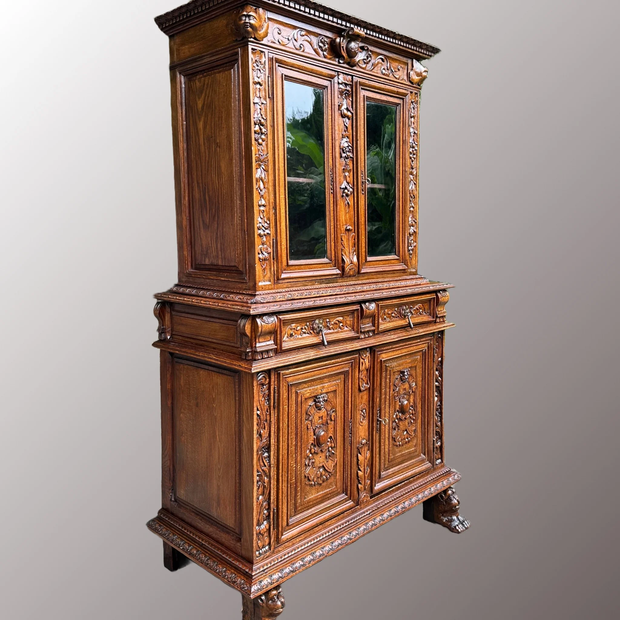 Neoreneszánsz tálalószekrény - 2. nézet