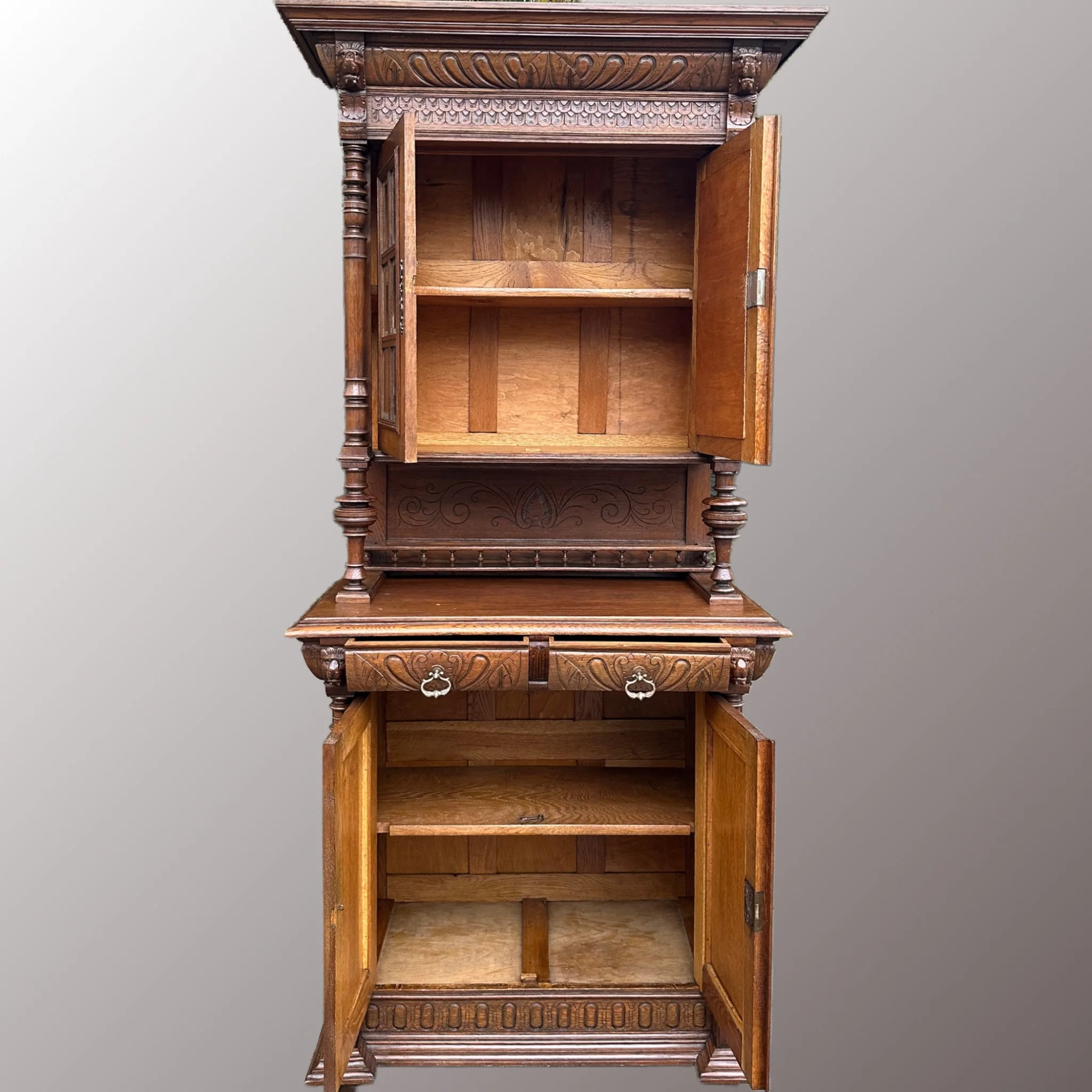 Neoreneszánsz tálalószekrény - 3. nézet