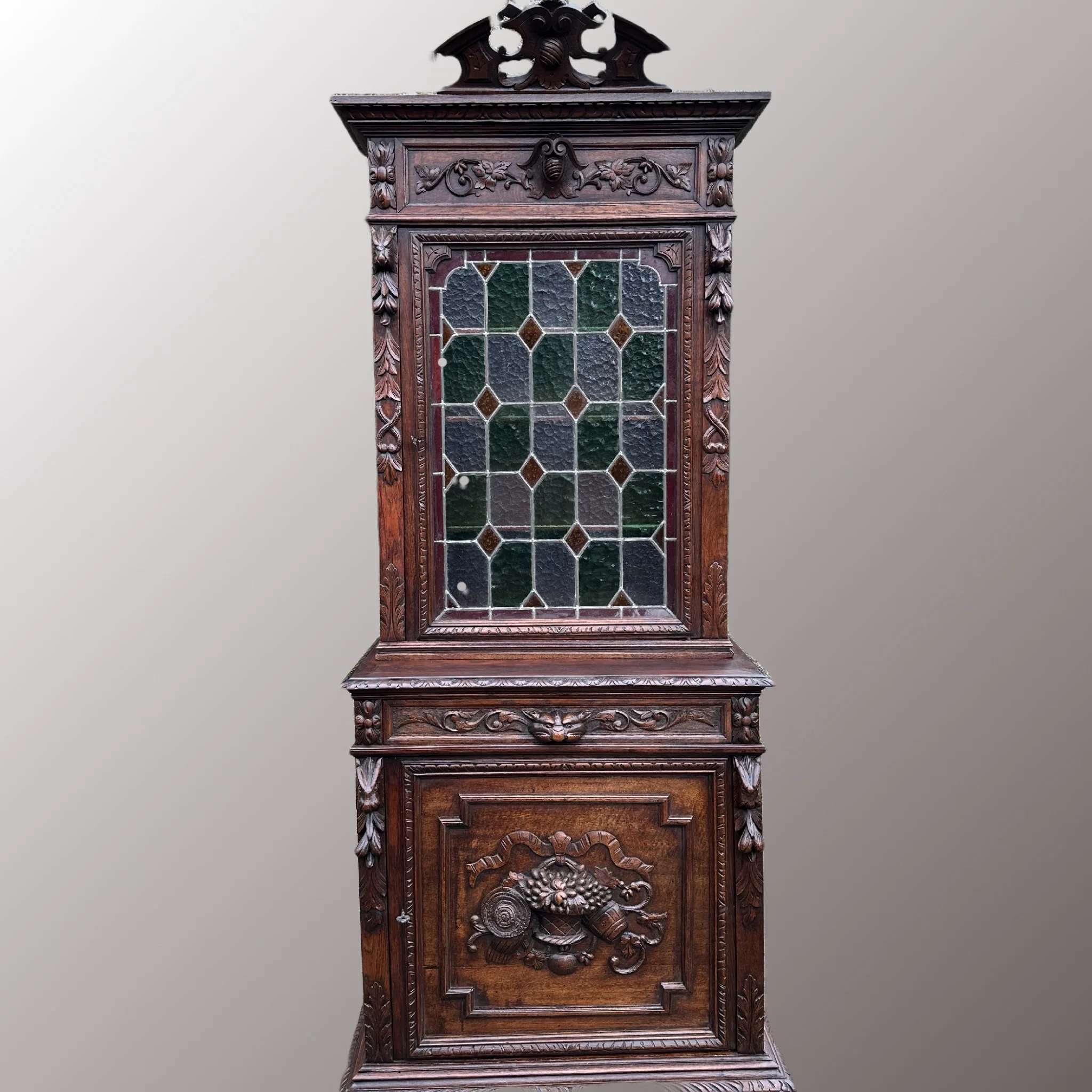 Restaurált Neoreneszánsz tálalószekrény