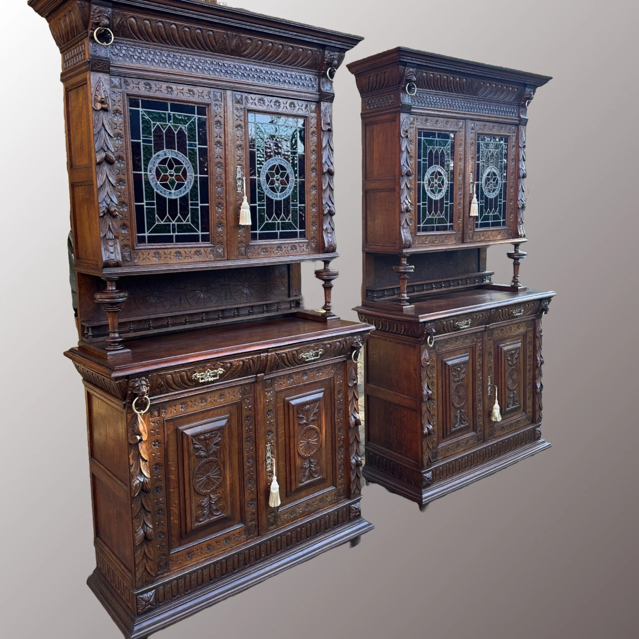 Neoreneszánsz tálalószekrény páros - 2. nézet