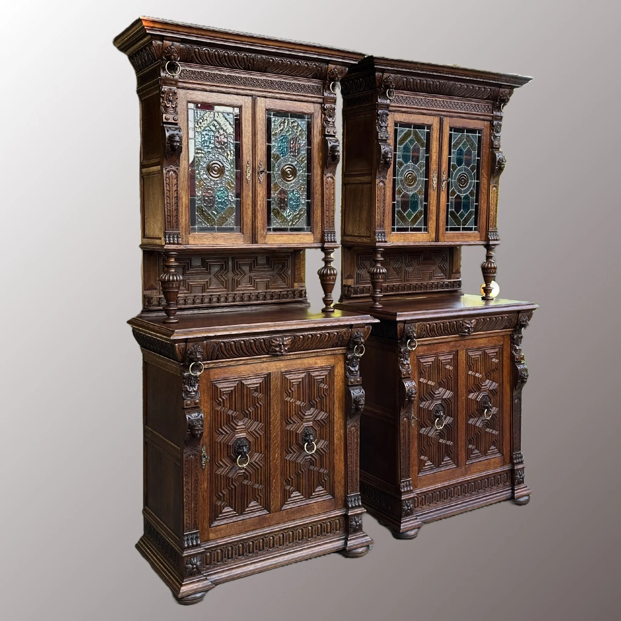 Neoreneszánsz tálalószekrény párban - 2. nézet