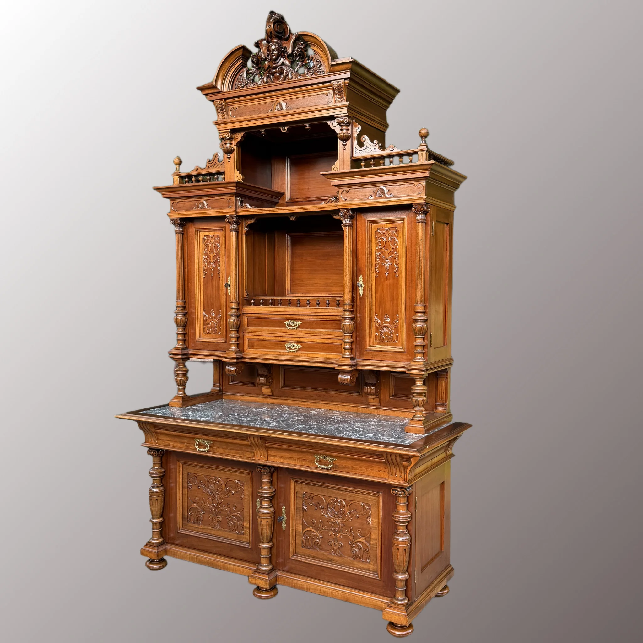 Neoreneszánsz tálalószekrény - 3. nézet