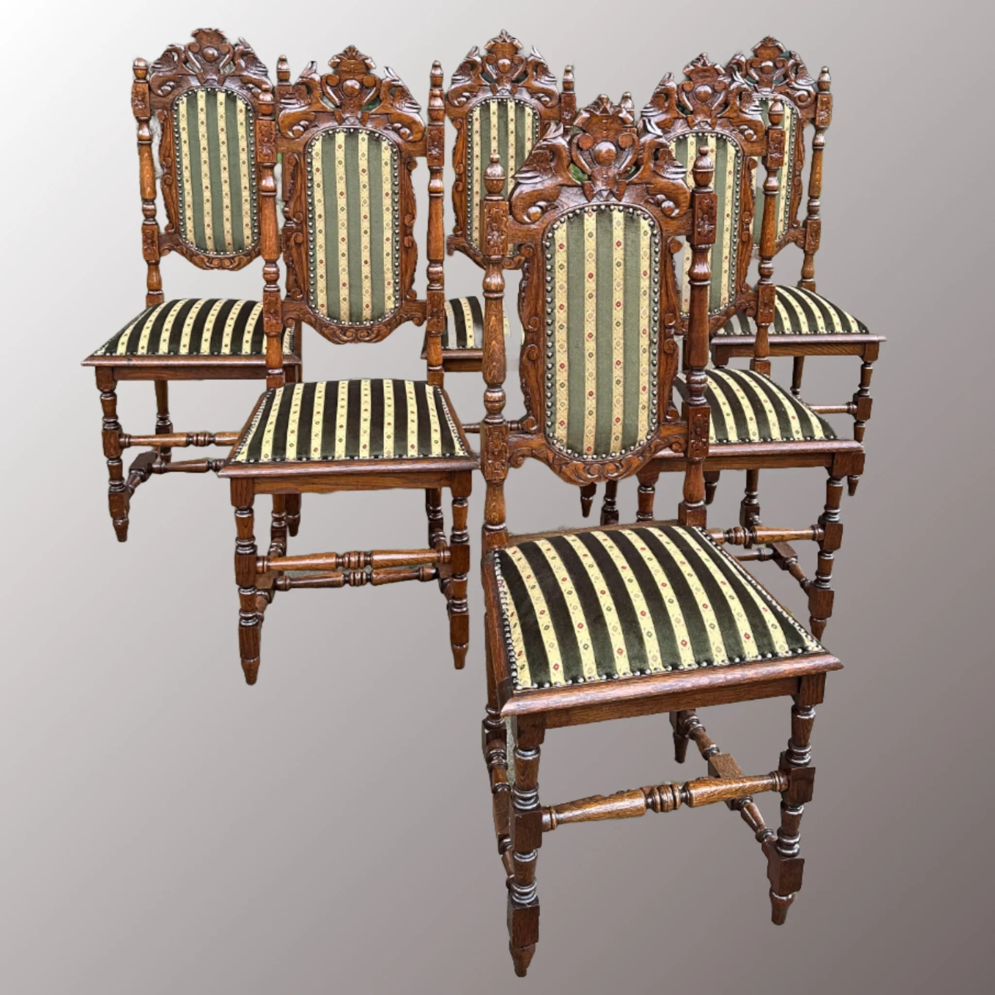 Hasonló termék: Neoreneszánsz székek