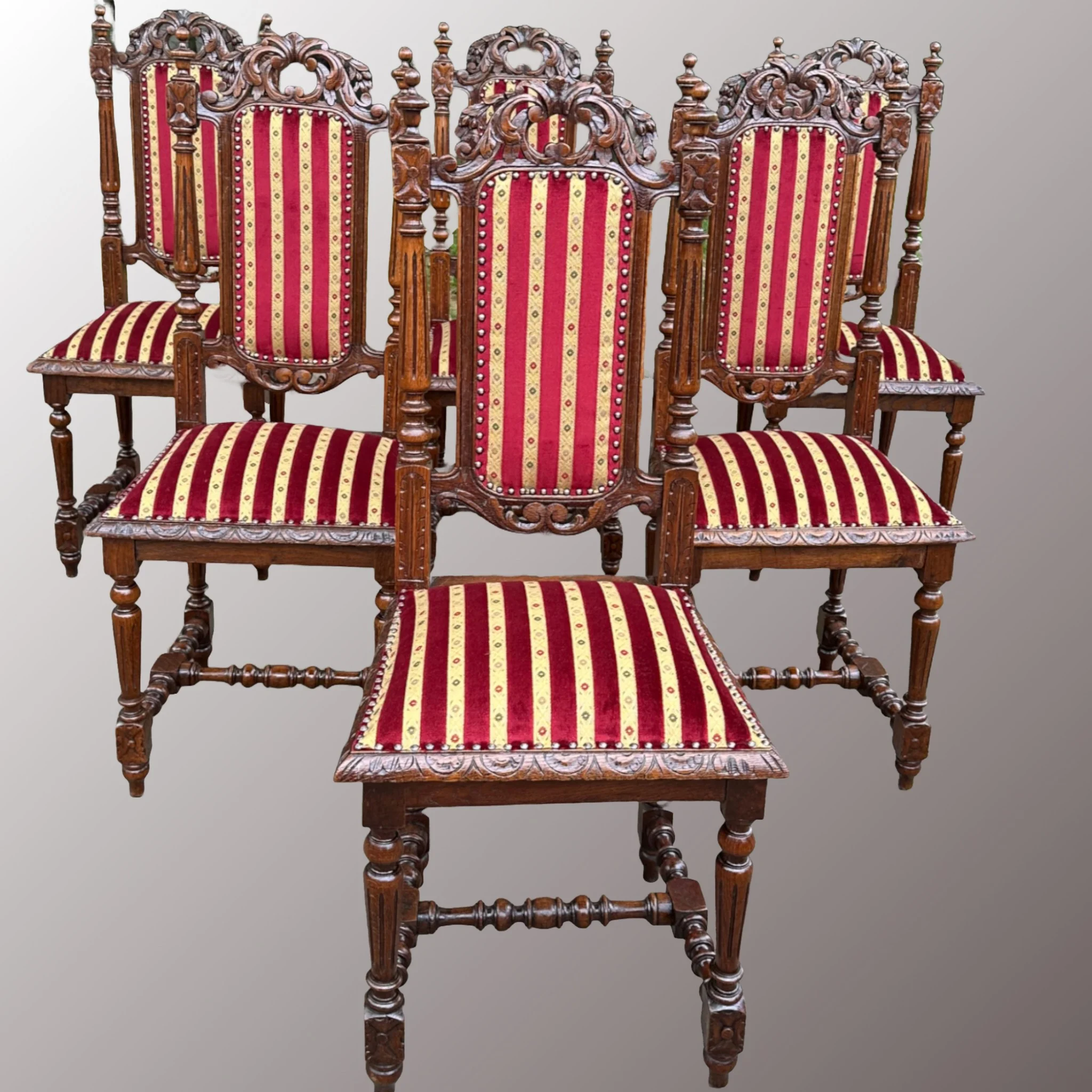 Restaurált Neobarokk étkezőszékek